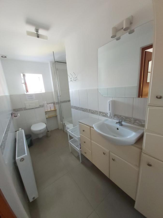 Pokoje Podzamcze Apartman Stare Drawsko Kültér fotó